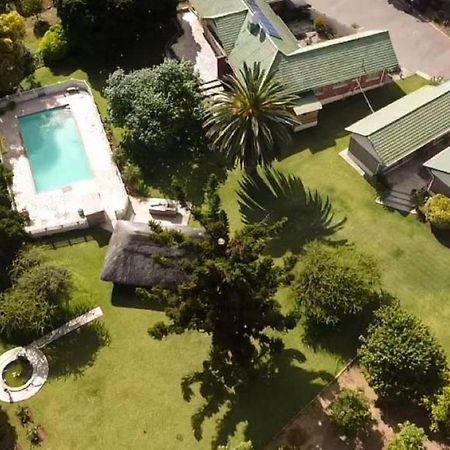 Twin Room In Hillside - 2087 Bulawayo Exterior foto
